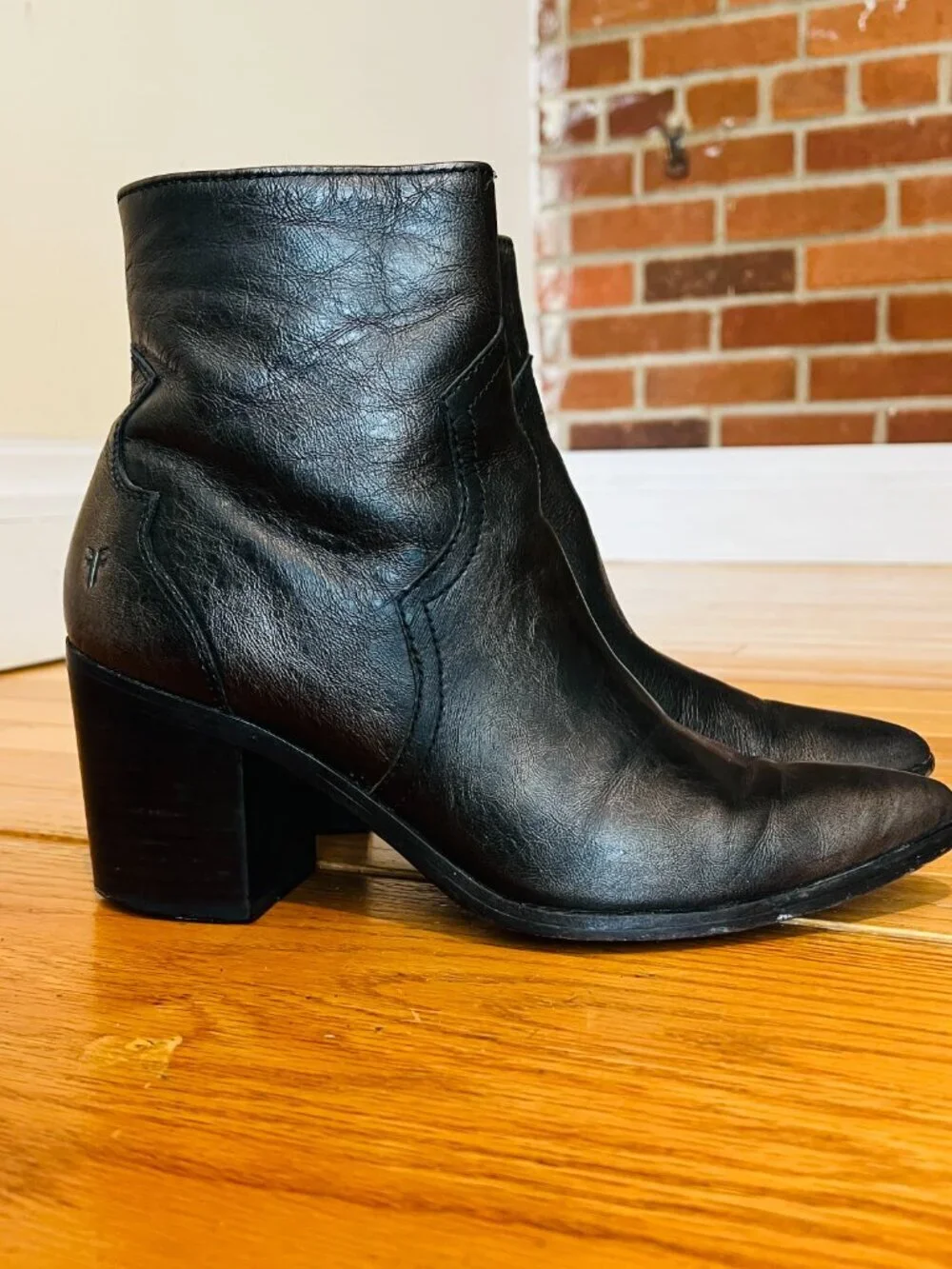 Women's FRYE Ankle Boots Size 9.5